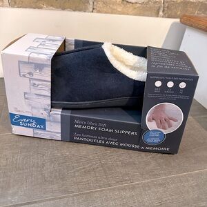 Every Sunday Faux Suede Men’s Memory Foam Slippers. Brand new in box. Size XL.
